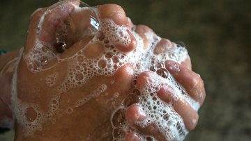 washing-hands-b-1200×800