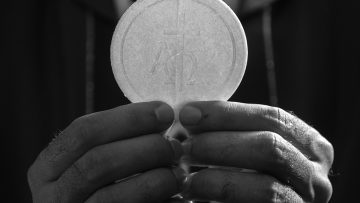 Bishops proclaim hope in the Risen Lord as they recognise pain of Catholics who cannot pray in Church or receive Sacraments