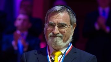 former-chief-rabbi-jonathan-sacks-1200x800o