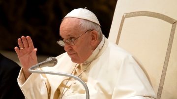 Pope has restful night, has breakfast in armchair