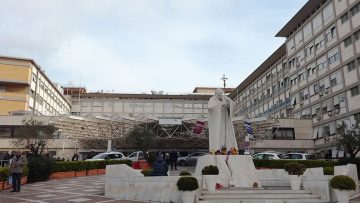 The-Gemeli-Hospital-in-Rome