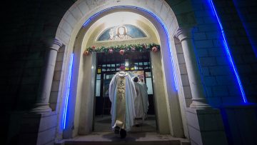 HLC-2016-Bishops-church-1140×641