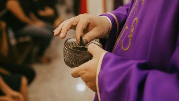 Pope Francis: Lent calls us to journey together in hope