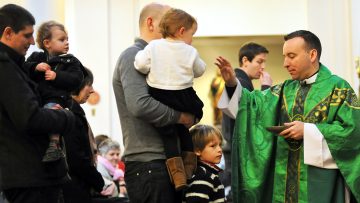 communion-blessing-1-1140