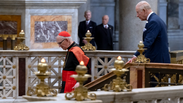 king-sistine-chapel-f-1140-641