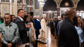 somos-white-mass-i-1140-641