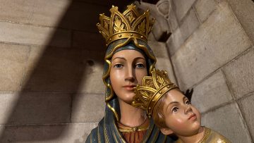 our-lady-jesus-b-hinsley-1140-641